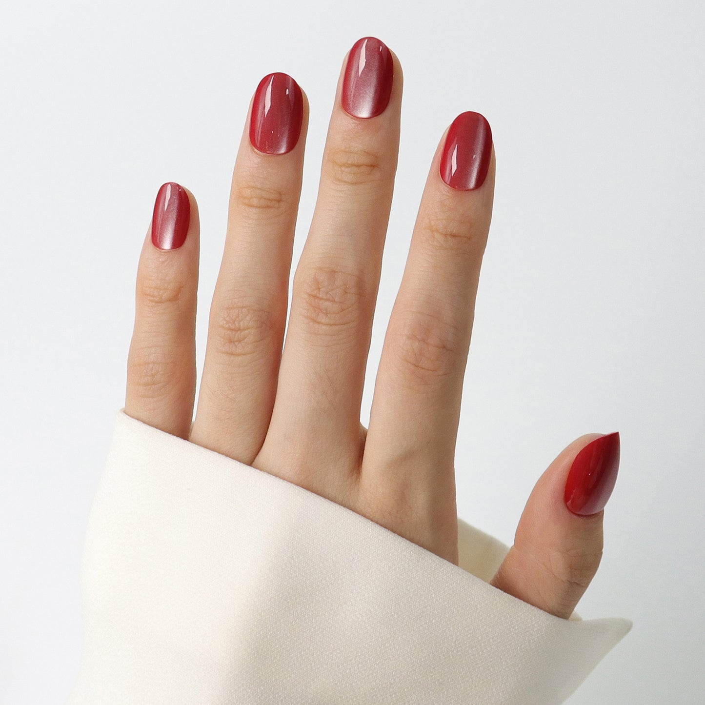 Ruby Red, Cat Eye Effect, Press-on Nails, Oval Shape, Short Length, 24 Pieces, Gel Polish Finish